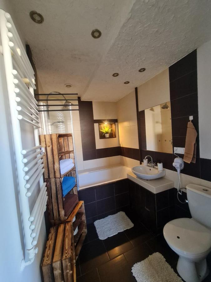 Apartament Anna ミエンジズドロイェ エクステリア 写真